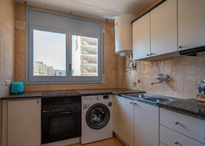 Homeholidaysrentals Elodie *